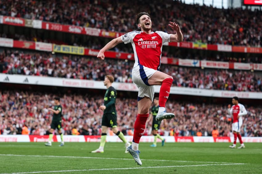 Rice comemor gol do Arsenal contra o Brentford
