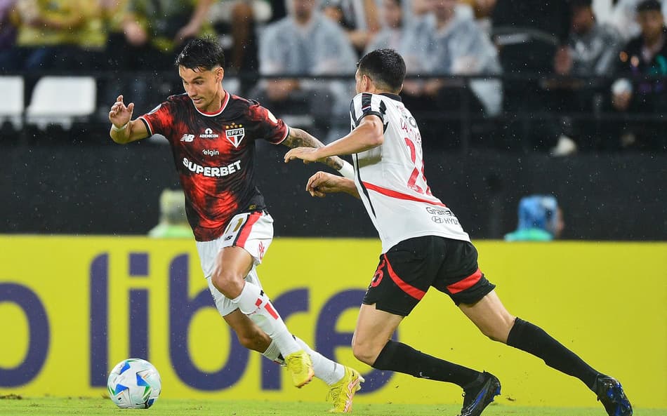 Melhores momentos: São Paulo vence Libertad e lidera grupo D da Libertadores