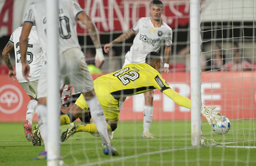 John Botafogo Estudiantes Libertadores