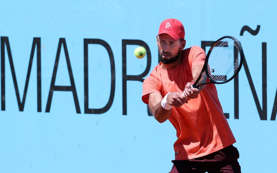 Djokovic lamenta ausência de Alcaraz em Madri: ‘Maior que qualquer um de nós’