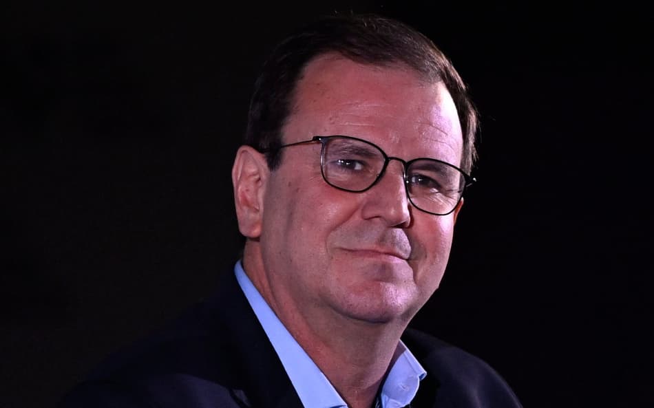 Eduardo Paes nega existência de empecilho para construção do estádio do Flamengo