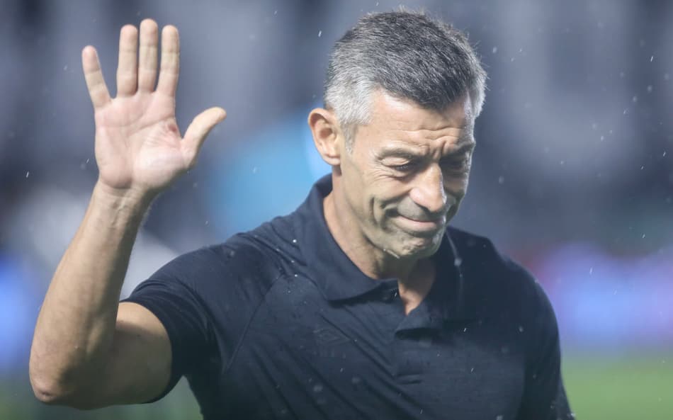 Jornalista aponta melhor técnico para assumir o Santos