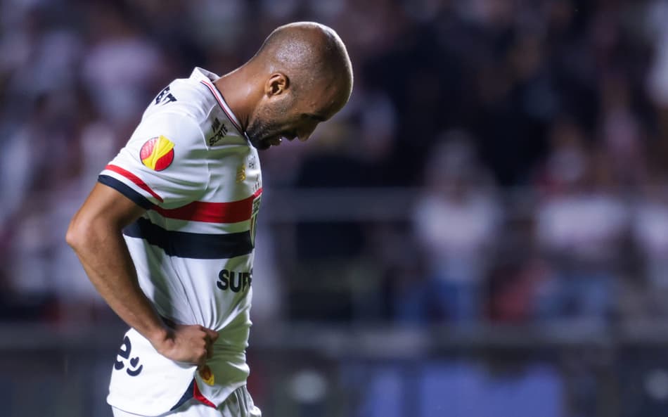 São Paulo: Zubeldía abre o jogo sobre situação e retorno de Lucas Moura