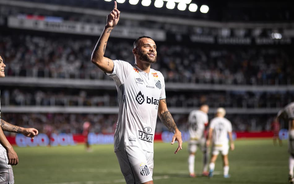 Guilherme, do Santos, é o artilheiro do Paulistão 2025