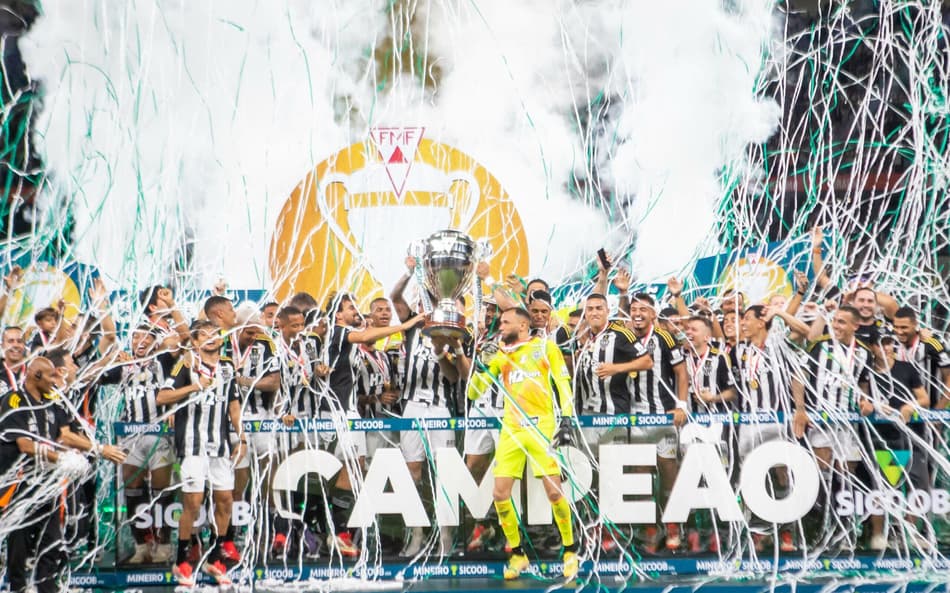 Após conquista do hexa, Cuca pede mais reforços para o Atlético-MG