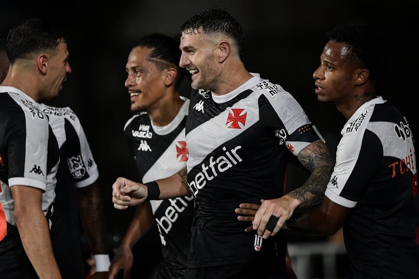 Jogos do Vasco: Vegetti é o artilheiro vascaíno (Foto: Thiago Ribeiro/AGIF)