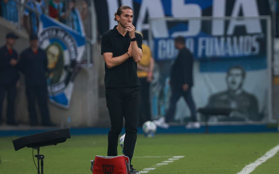 Grêmio x Flamengo: assista à coletiva de imprensa do técnico Filipe Luís