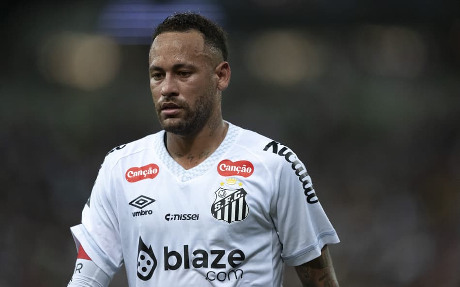 Neymar se posiciona sobre saída de Pedro Caixinha do comando do Santos