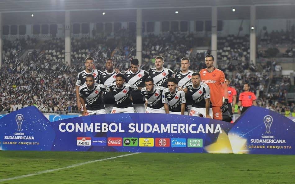 ANÁLISE: empate do Vasco vira tropeço na luta por vaga direta na Sul-Americana