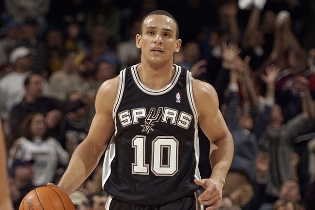 Alex Garcia - estreou na NBA na temporada 2003/04 Alex Garcia - estreou na NBA na temporada 2003/04