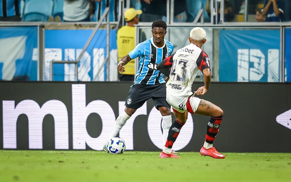 Escalações Mirassol x Grêmio: Amuzu retoma titularidade no Imortal