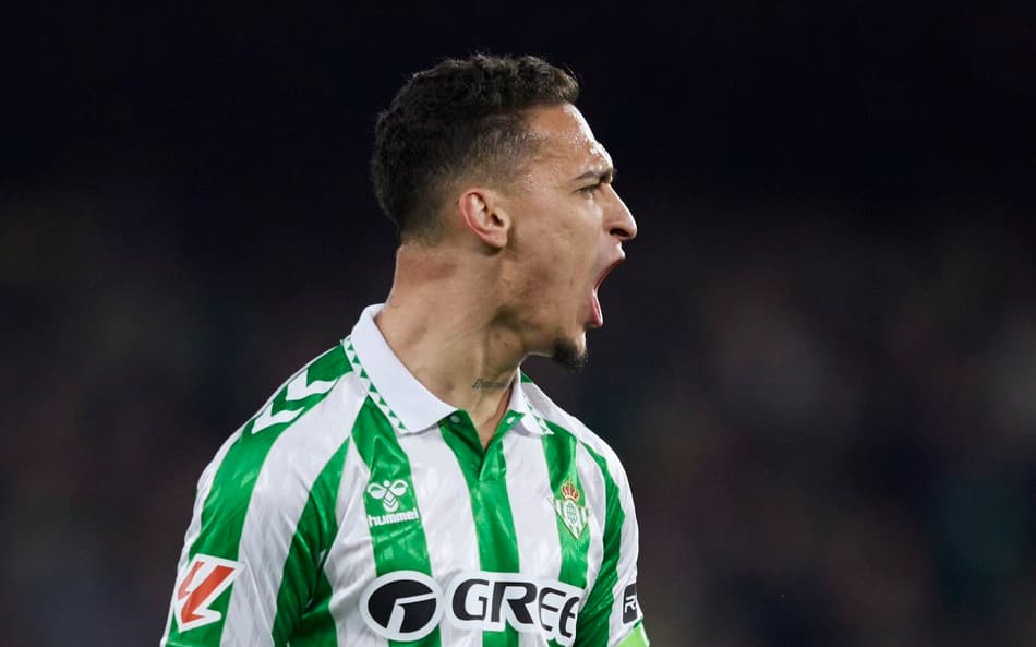 Técnico do Manchester United se recusa a falar de Antony