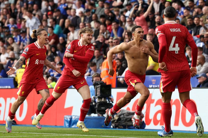 Jogos de hoje: caso vença ou empate com o Tottenham, o Liverpool pode ser campeão da Premier League neste domingo (Foto: Darren Staples / AFP)