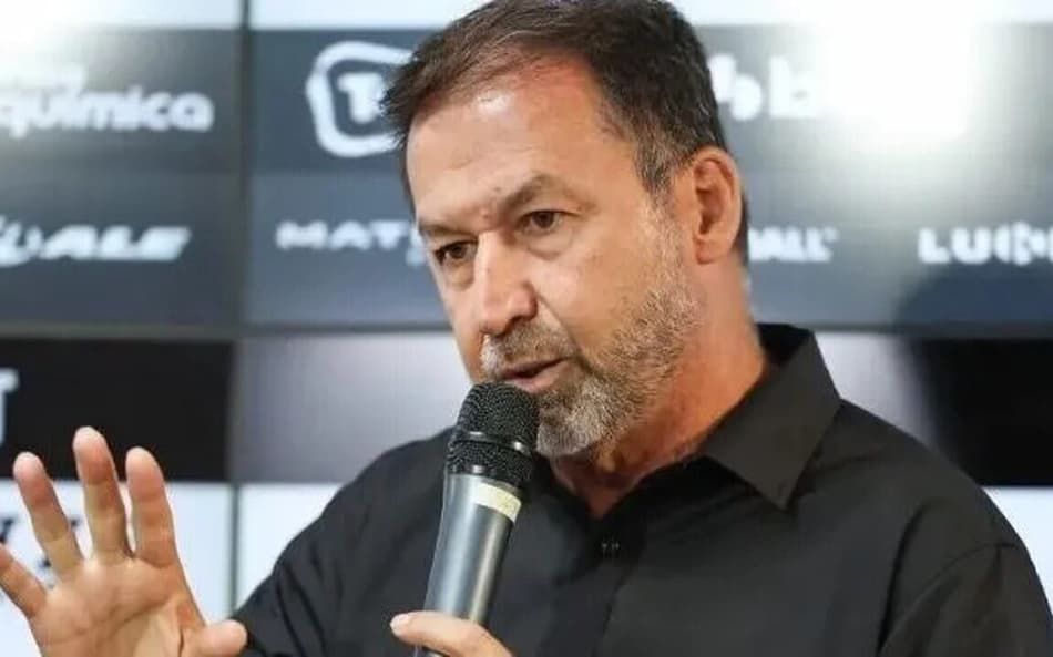 Web vai à loucura com suposto acerto de Pogba com o Corinthians; Augusto Melo se pronuncia