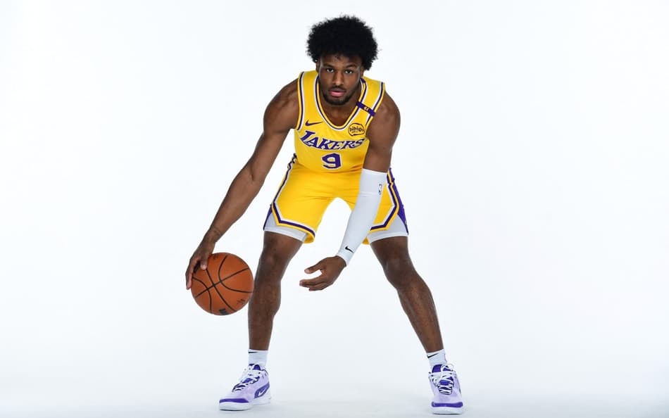 Bronny James vai jogar na NBA ou G League? Jornalista revela planos dos Lakers