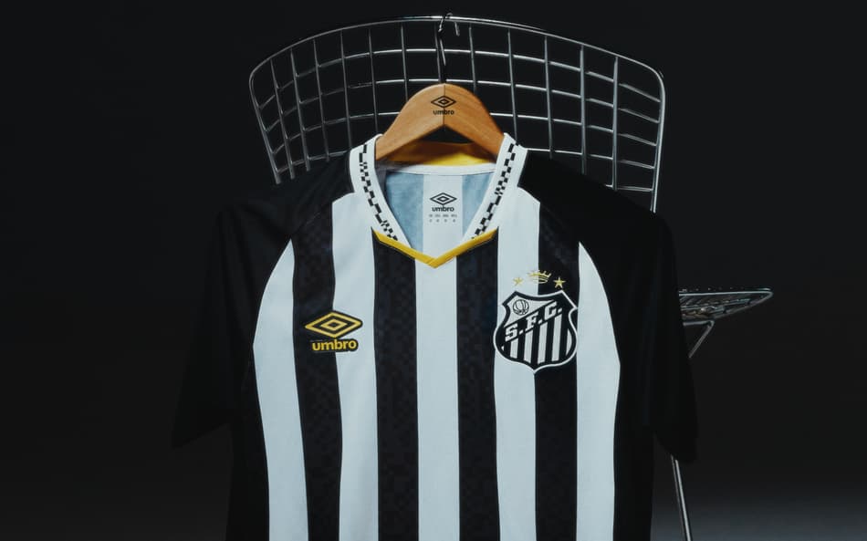 No aniversário de 113 anos, Santos lança novo uniforme 2