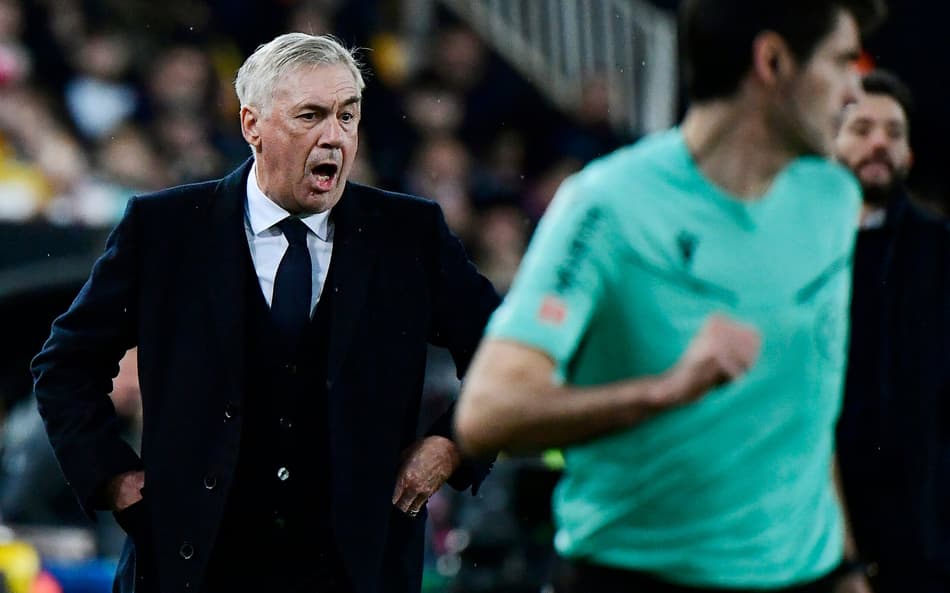 Luís Figo sai em defesa de Ancelotti: ‘No futebol não se ganha sempre’
