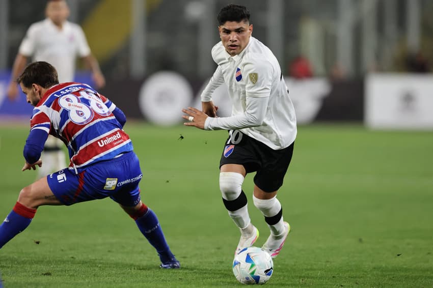 FBL-LIBERTADORES-COLOCOLO-FORTALEZA