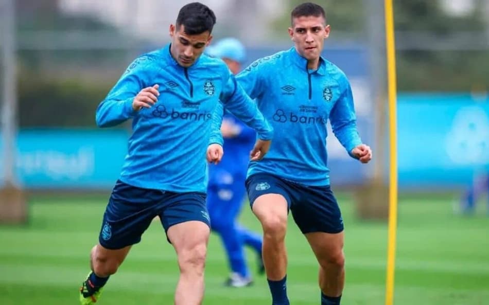 Nem um, nem outro: Quinteros investe em Grêmio sem Cristaldo e Monsalve