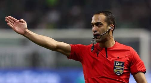 Davi de Oliveira Lacerda, árbitro de Corinthians 3 x 1 Vasco