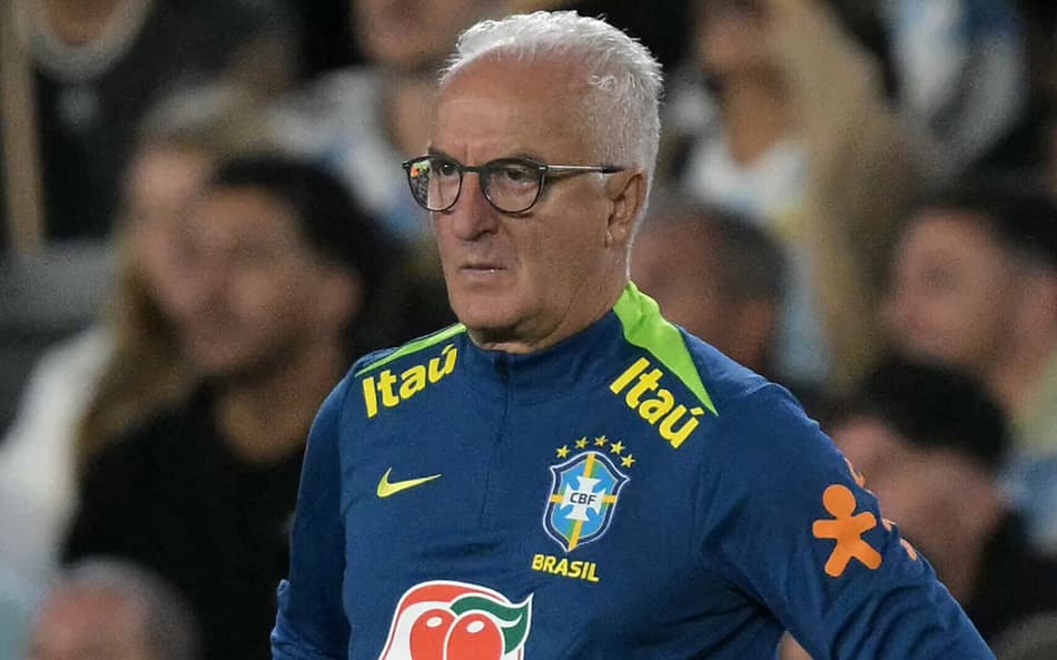 Dorival defende presidente da CBF após goleada da Argentina sobre o Brasil