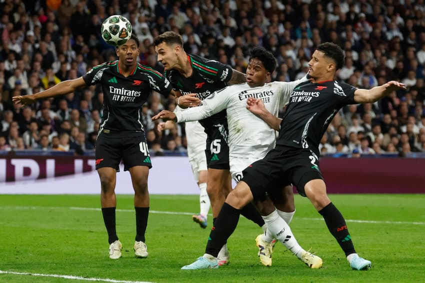 Endrick em ação pelo Real Madrid contra o Arsenal, na Champions League