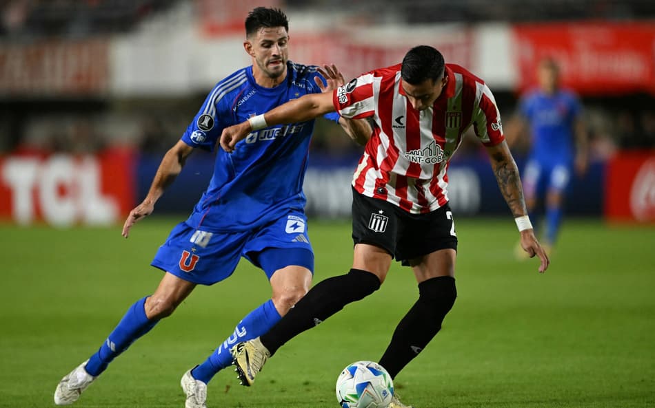 Universidad de Chile lidera grupo do Botafogo após jogo com 3 gols em 10 minutos