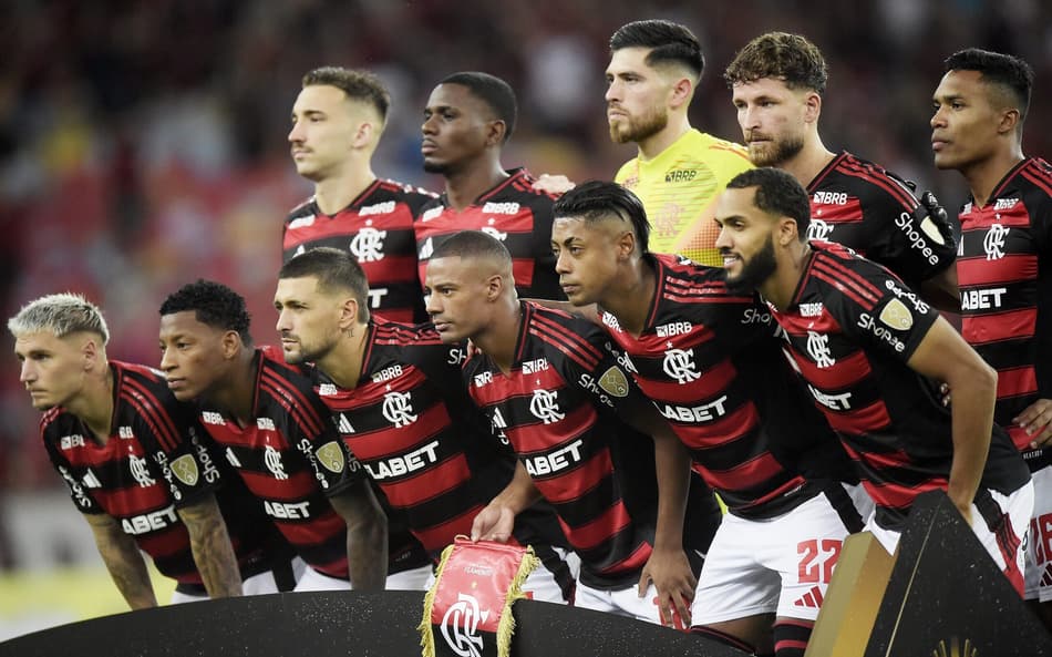 Vai vender ou não? Clube decide mando de campo de jogo contra o Flamengo