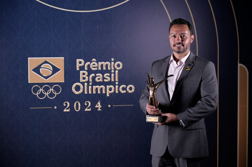 Francisco Porath - treinador da Rebeca Andrade