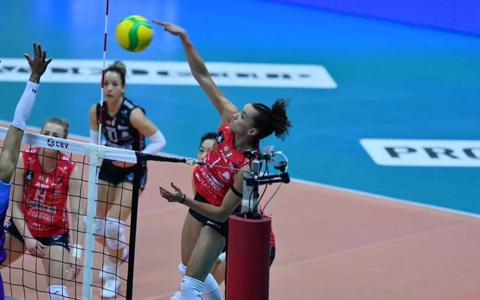 Gabi exalta a importância de canal no YouTube transmitir jogos do Conegliano