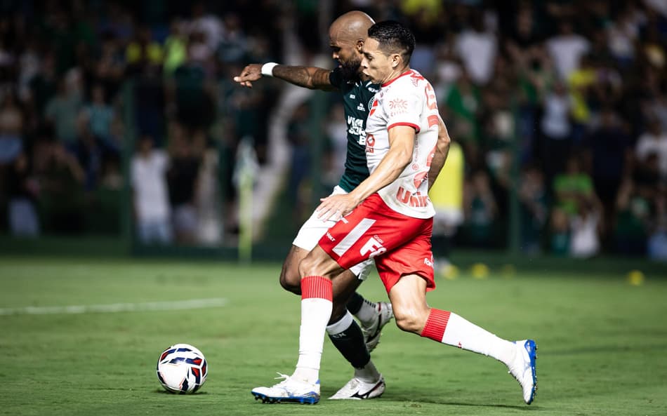 Vila Nova arranca empate com o Goiás no fim; veja resultados da Série B