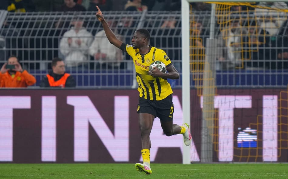 Guirassy ultrapassa Lewandowski e Haaland e quebra recorde do Dortmund na Champions