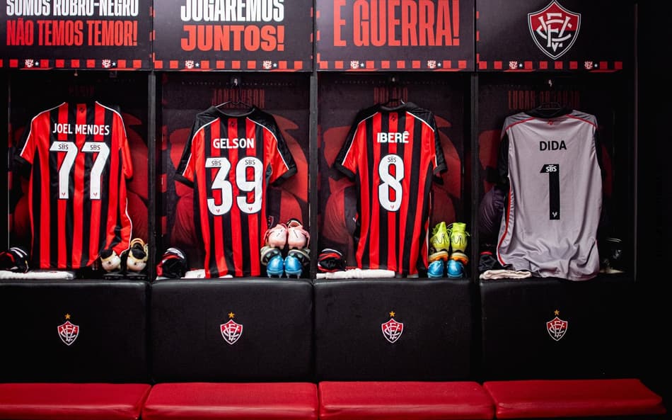 Vitória faz celebração do Dia do goleiro em partida com o Grêmio