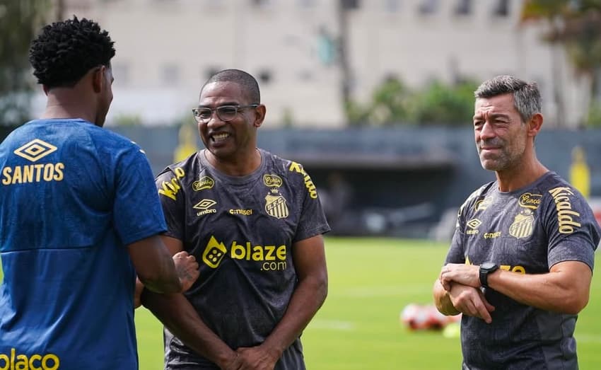 Cesar Sampaio durante treino do Santos