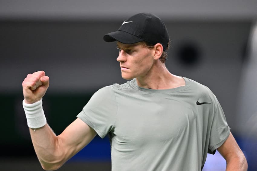 O italiano, Sinner, fechou 2024 em primeiro do ranking da ATP; confira o calendário de 2025 (Foto: Hector Retamal/AFP)