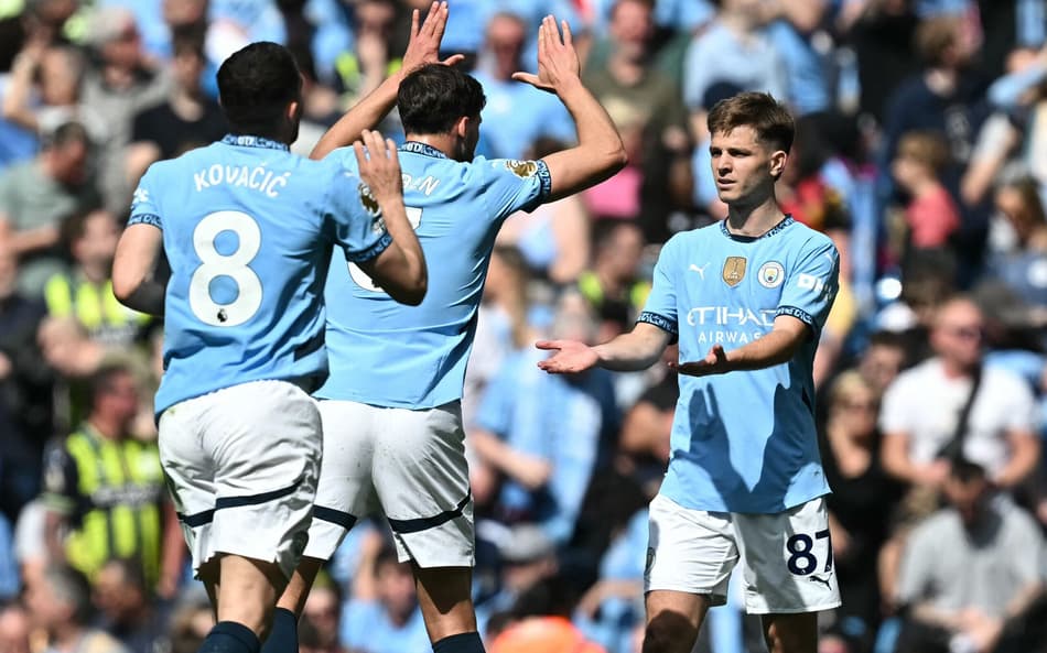 Ederson dá assistência, e Manchester City vence Crystal Palace de virada na Premier League