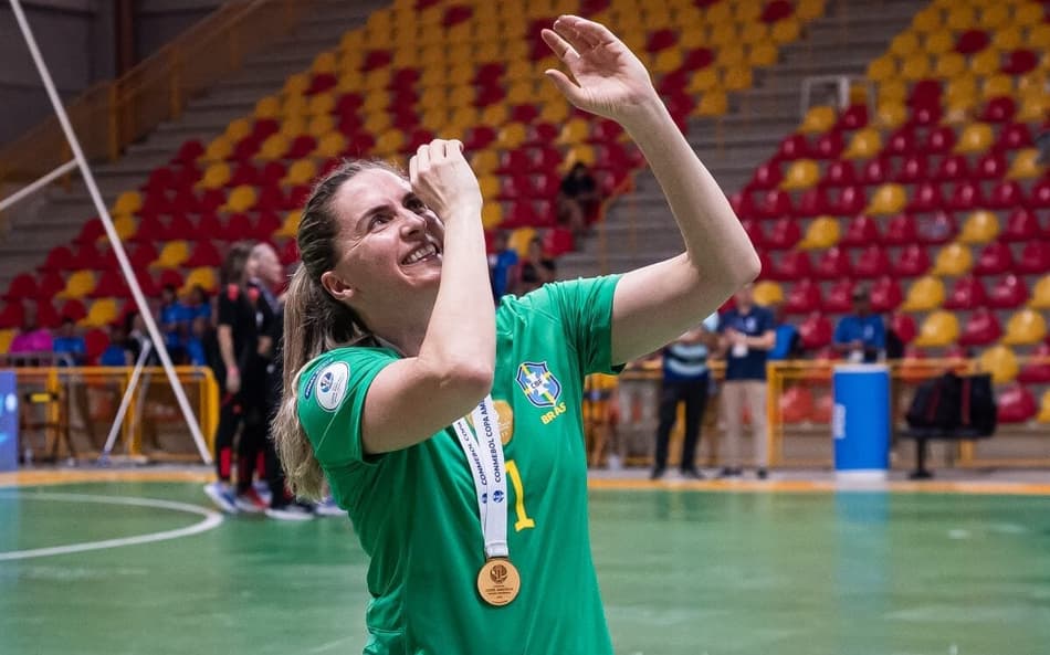 Campeã da Copa América, Jozi Oliveira comemora vaga para Copa do Mundo de Futsal