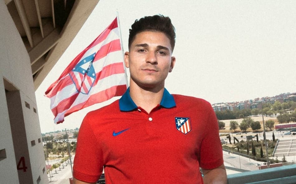Julián Álvarez quebra silêncio sobre lance polêmico na Champions League: ‘Já vi mil vezes’