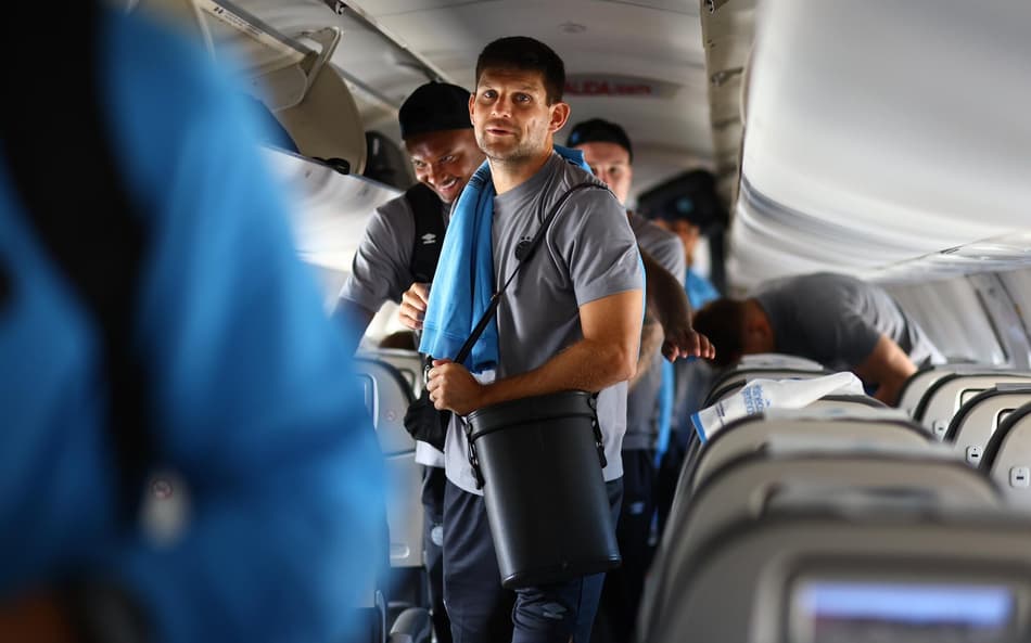 Com desfalques na defesa e no ataque, Grêmio viaja para enfrentar o Godoy Cruz