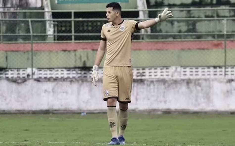 Atlético-GO acerta a contratação de jogador do Botafogo