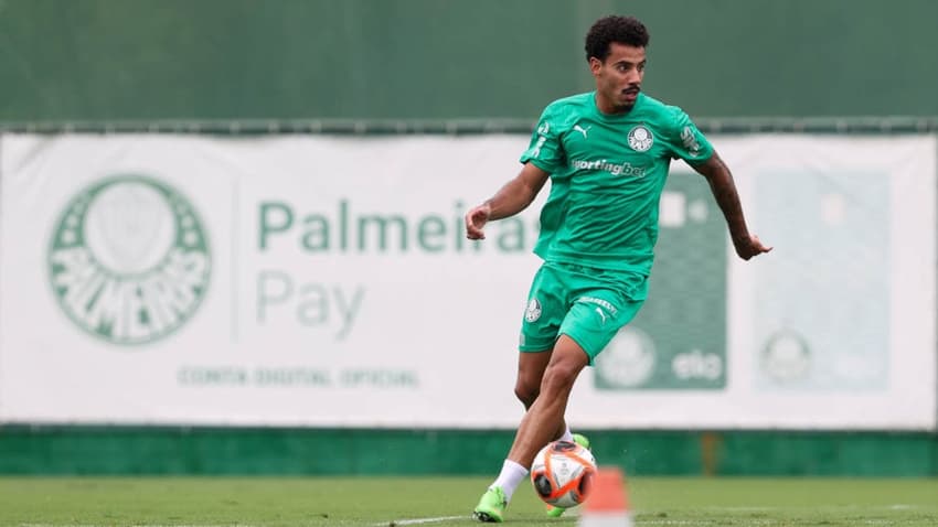Lucas Evangelista, meio-campista do Palmeiras