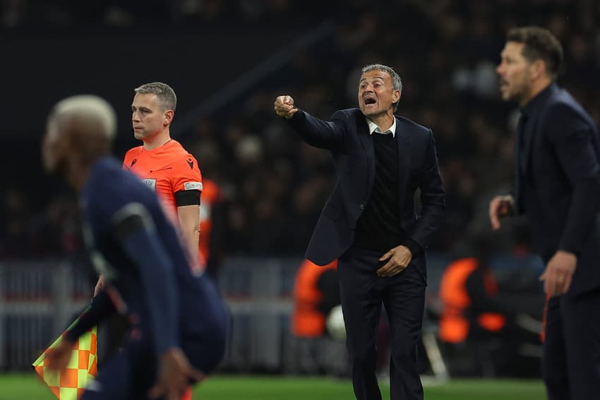 Luis Enrique em PSG x Atlético de Madrid, pela Champions League (Foto: FRANCK FIFE / AFP)