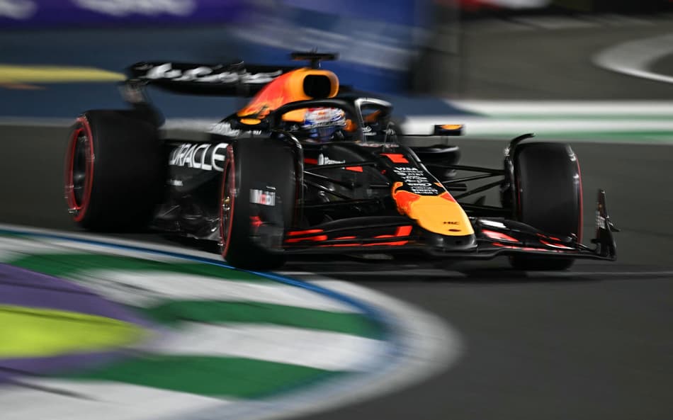 GP da Arábia Saudita: Verstappen é pole; Bortoleto fica em 20º