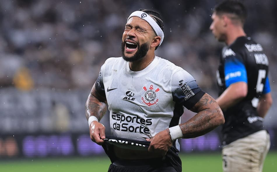 Memphis se declara ao Corinthians: “privilégio jogar por esse clube”