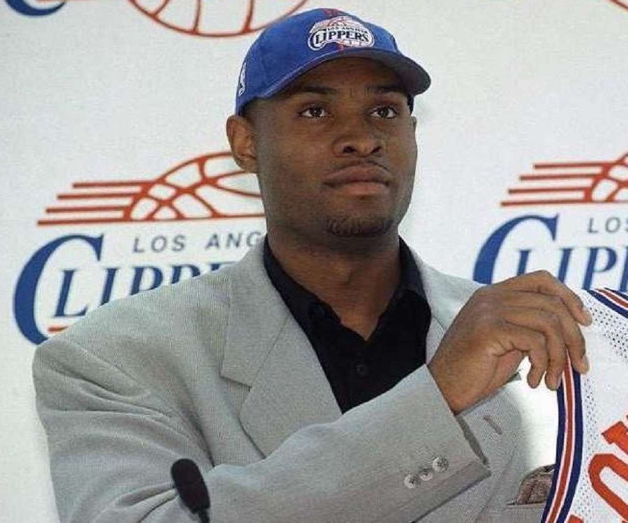 4 – Michael Olowokandi (1998 – Los Angeles Clippers) 4 – Michael Olowokandi (1998 – Los Angeles Clippers)