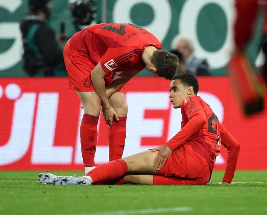 Musiala-sofre-lesão-na-coxa-em-Bayern-de-Munique-x-Augsburg-2