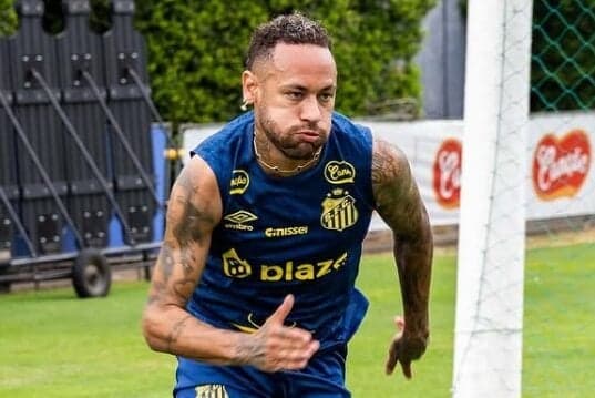Neymar entra na última fase de recuperação da lesão na coxa de olho na estreia do Brasileirão. (Foto: Divulgação/ Santos)