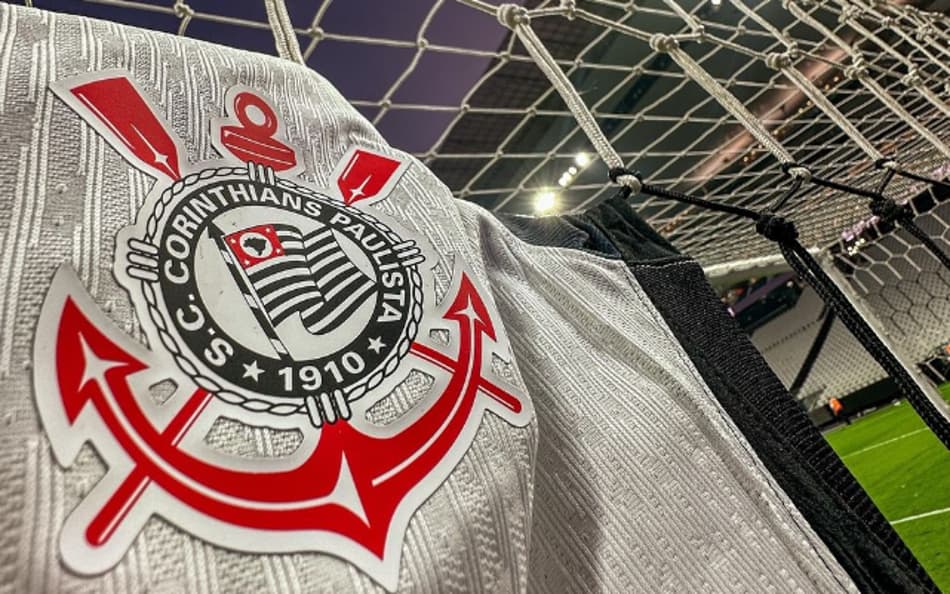 Corinthians recua e retoma preço de ingressos para duelo com o Flamengo