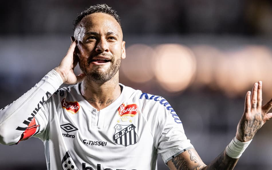 Luxemburgo defende Neymar e vê comparação com Hulk como ‘covarde’