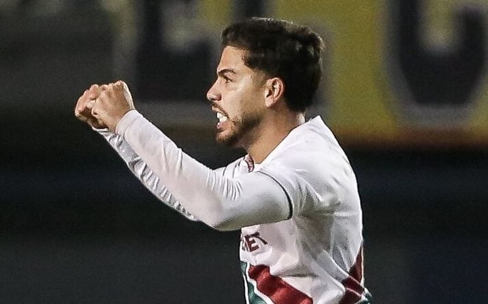 Nonato aproveita oportunidades e vira alternativa para Renato no Fluminense